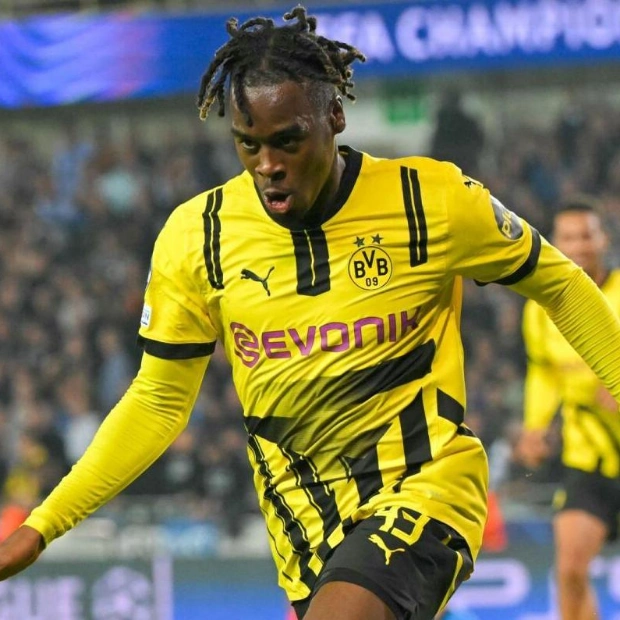 Borussia Dortmund Secures Late Victory in Champions League Clash