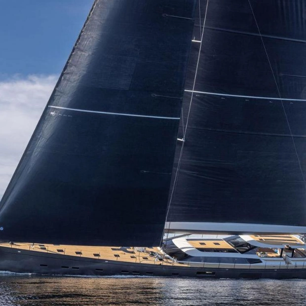 Ravenger: A Comprehensive Refit at Baltic Yachts