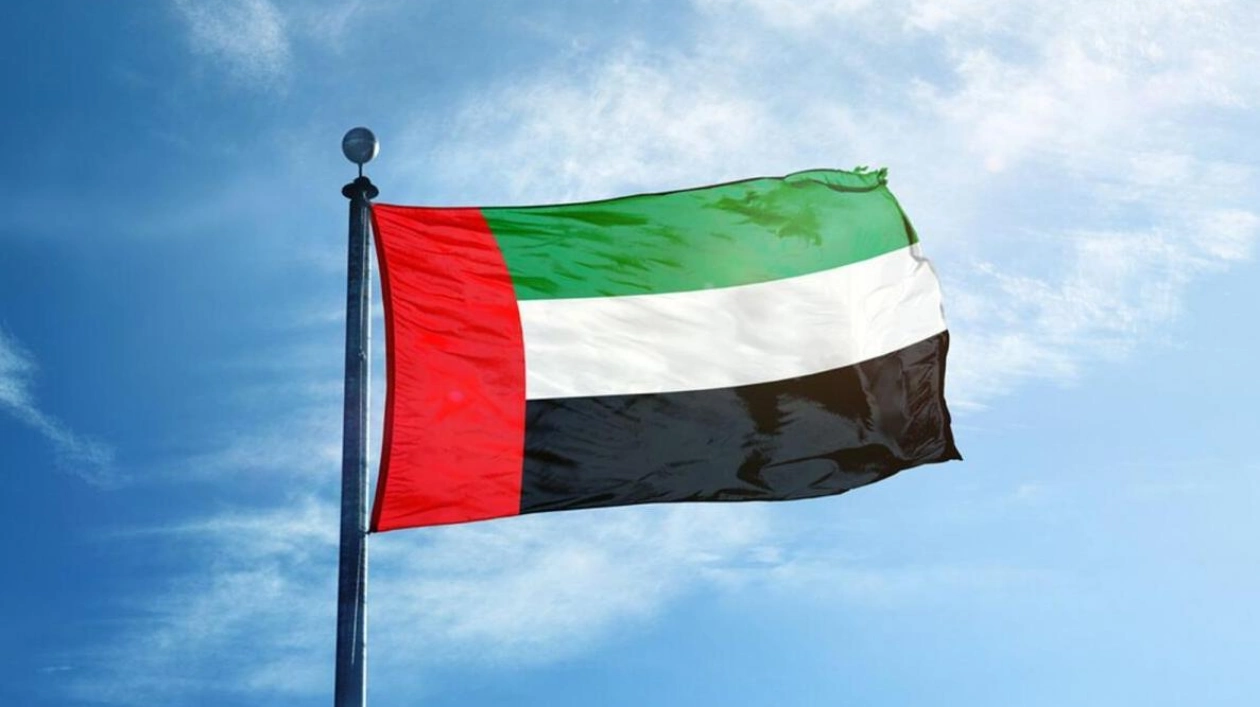 UAE President Visits Yemeni Official Receiving Treatment in Abu Dhabi