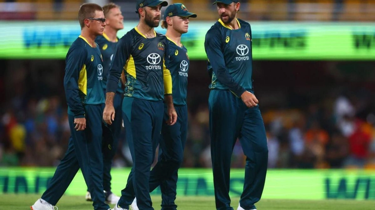 Australia's Secondary Pace Attack Dominates in T20 Win Over Pakistan