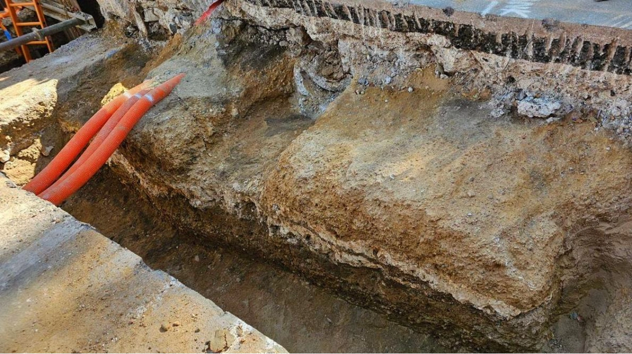 Remarkable Discovery of Roman Watling Street in London