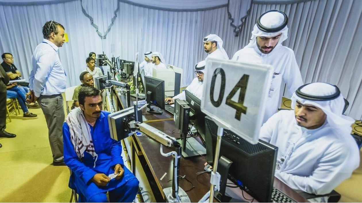 UAE Prepares for Visa Amnesty Launch: Typing Centers Overwhelmed