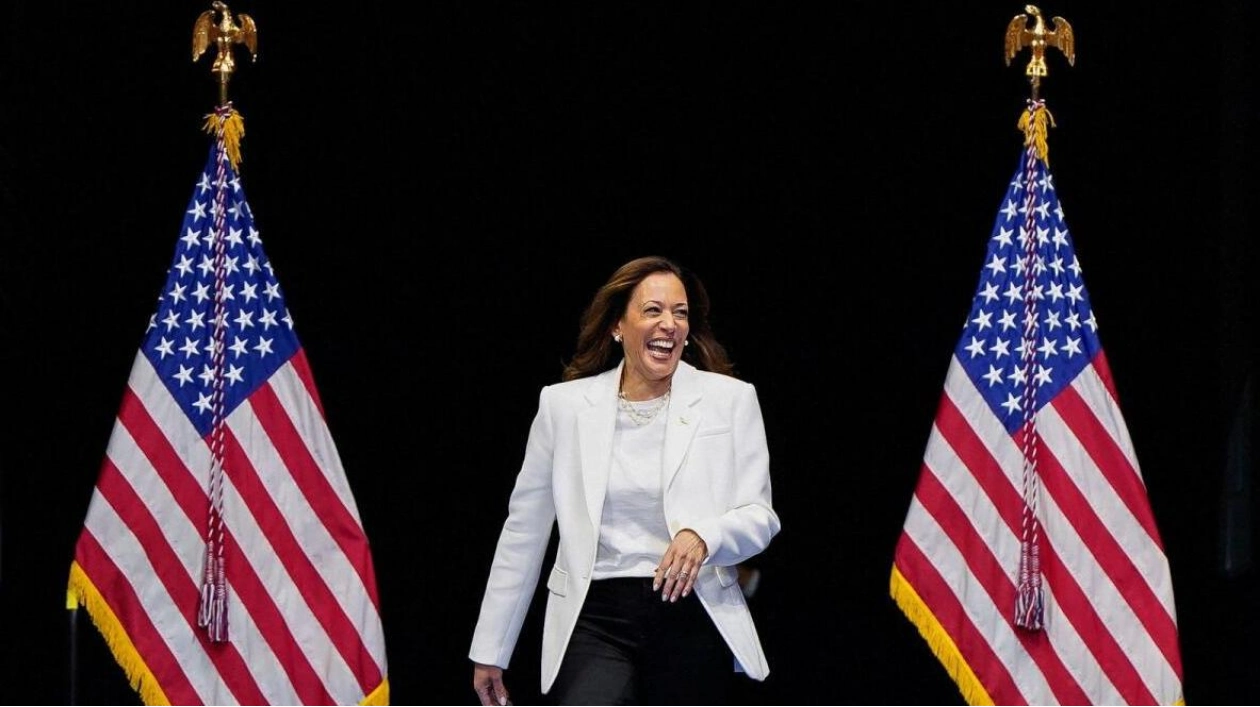 Kamala Harris's College Sorority: A Key Asset in Presidential Race