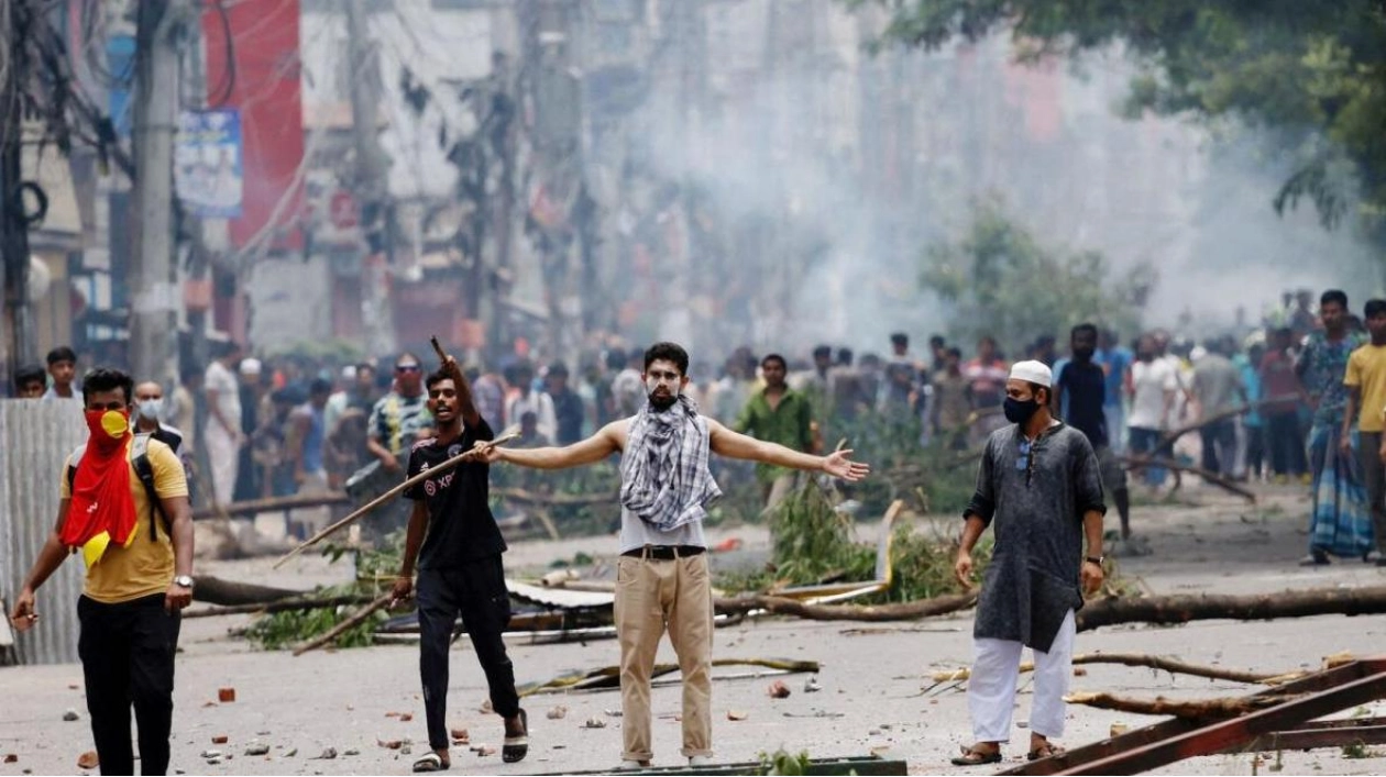 EU Condemns Excessive Force in Bangladesh Protests, Calls for Accountability