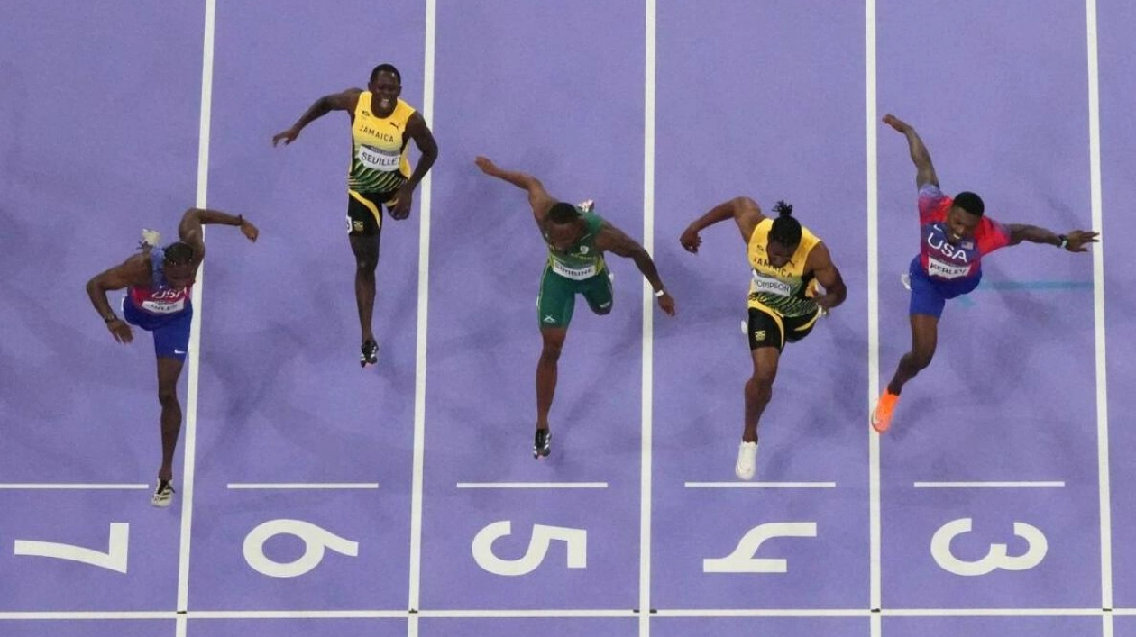 Noah Lyles Wins Men's 100m Olympic Final in a Nail-Biter