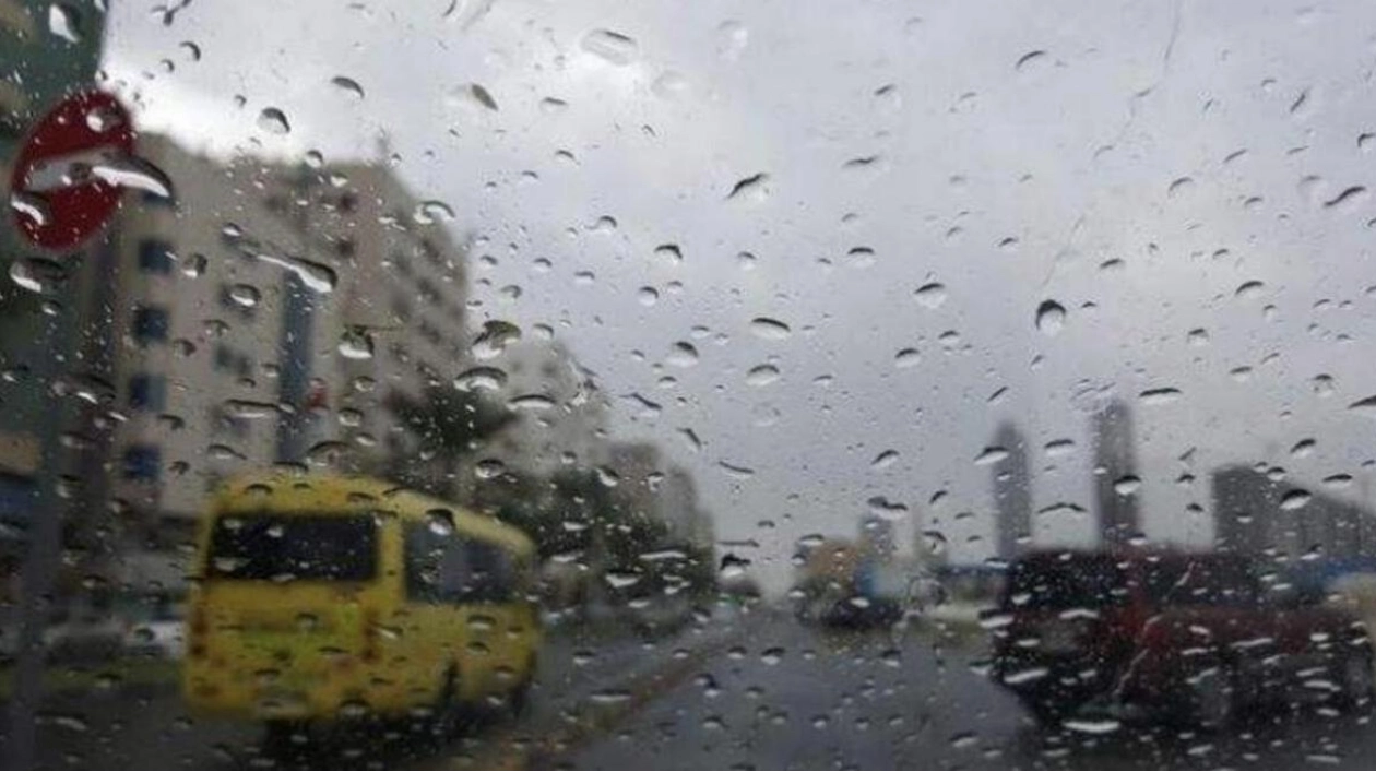 Fog Alerts and Rain Forecasted in UAE on Thursday