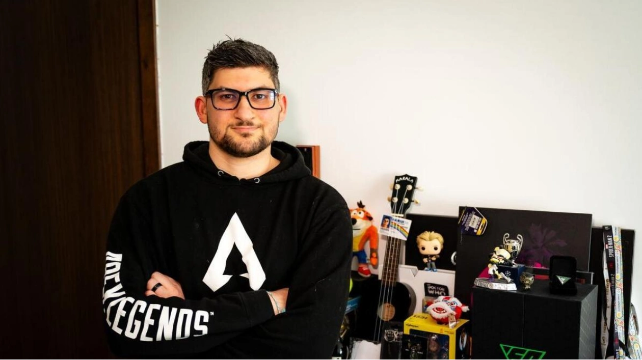 Adnan Mayassi: World's First 10-Year Gaming Residency Awardee