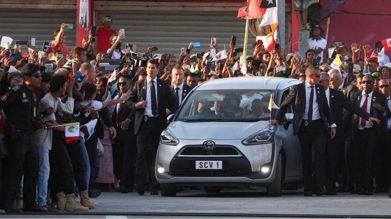 Pope Francis Receives Rock Star Welcome in East Timor