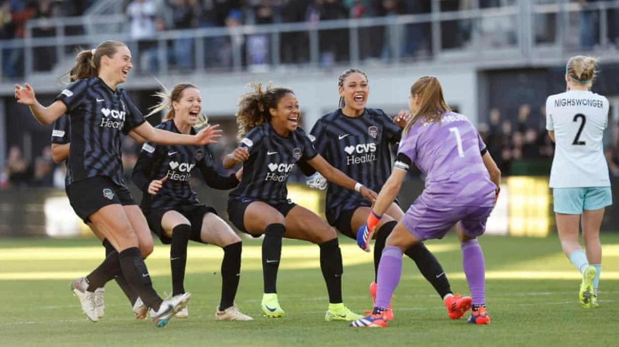 Kingsbury's Heroics Lead Spirit to NWSL Championship