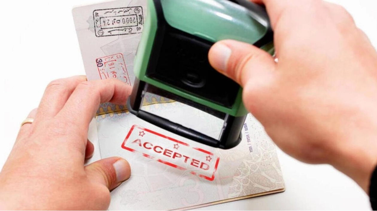 Extending Your Entry Permit in the UAE: A Comprehensive Guide