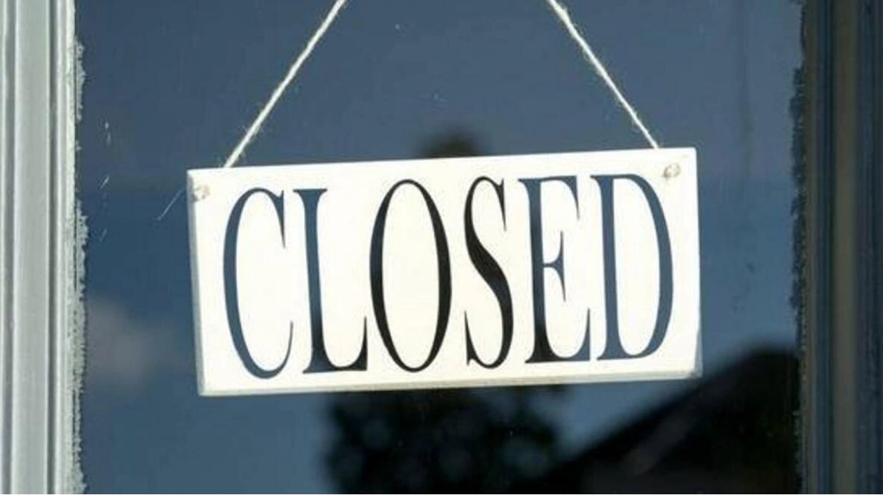 Kuwait Restaurant Closed Due to Food Poisoning Incidents