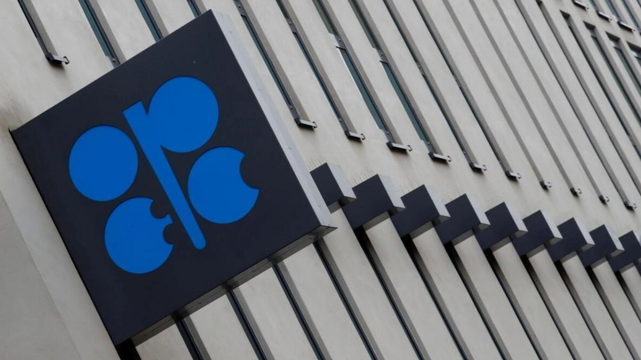 Saudi Arabia and Opec⁺ Face Crucial Production Decision Amid Economic Uncertainty