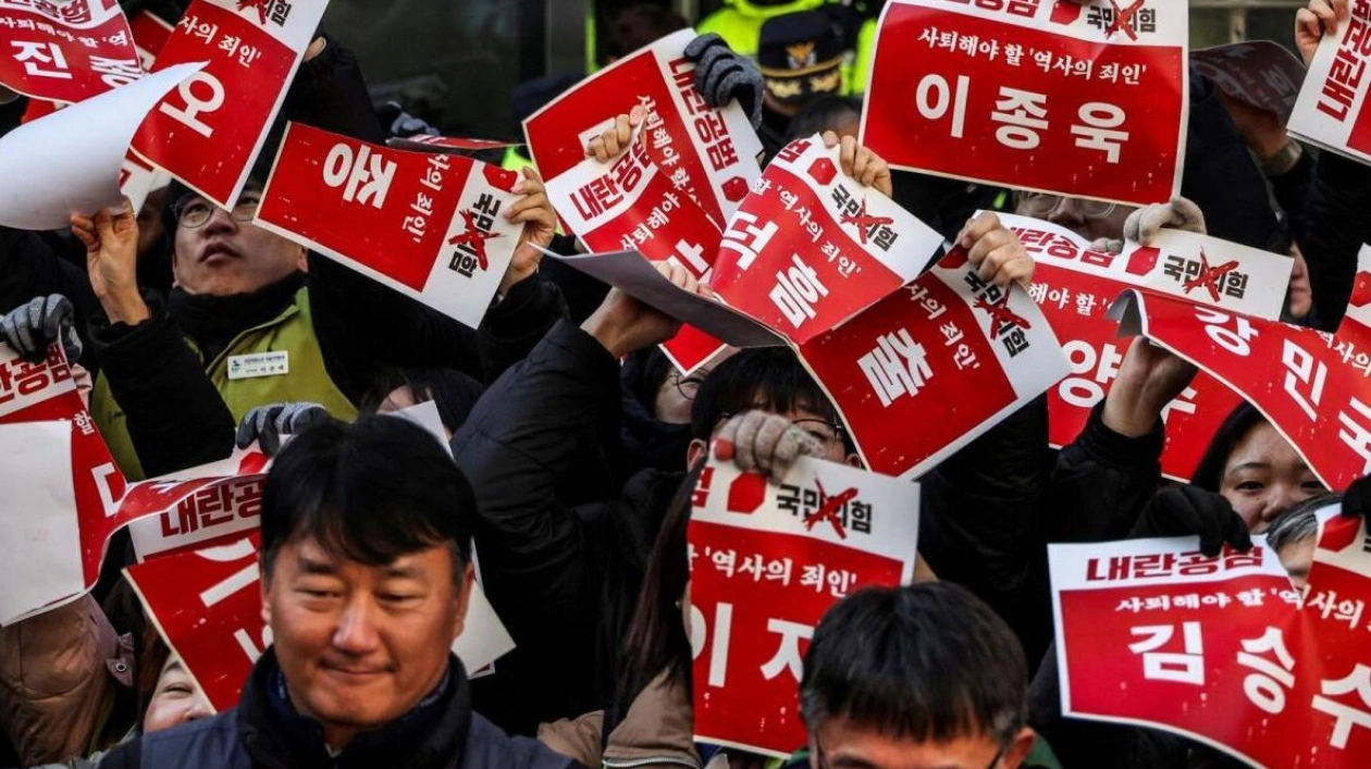 South Korea's Opposition Accuses Ruling Party of 'Second Coup'