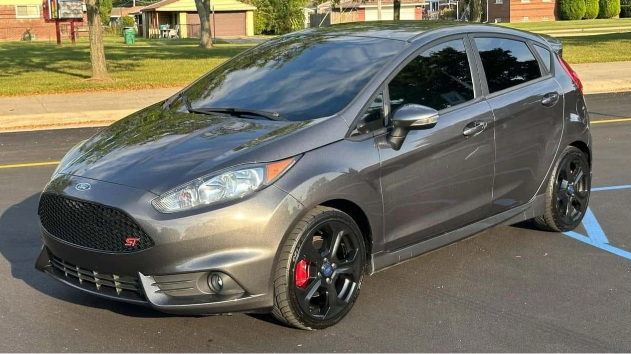 Low-Mileage Ford Fiesta ST: A Rare Gem with an Intriguing History