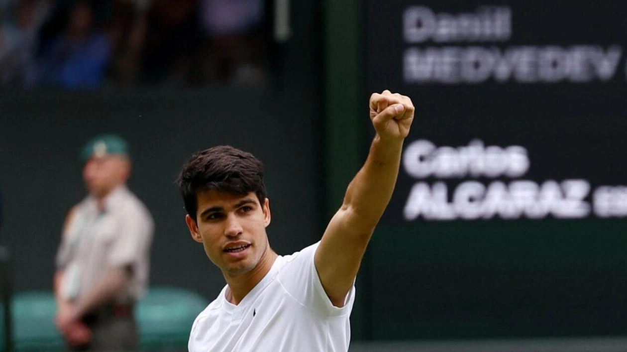 Carlos Alcaraz Reaches Fourth Grand Slam Final at Wimbledon