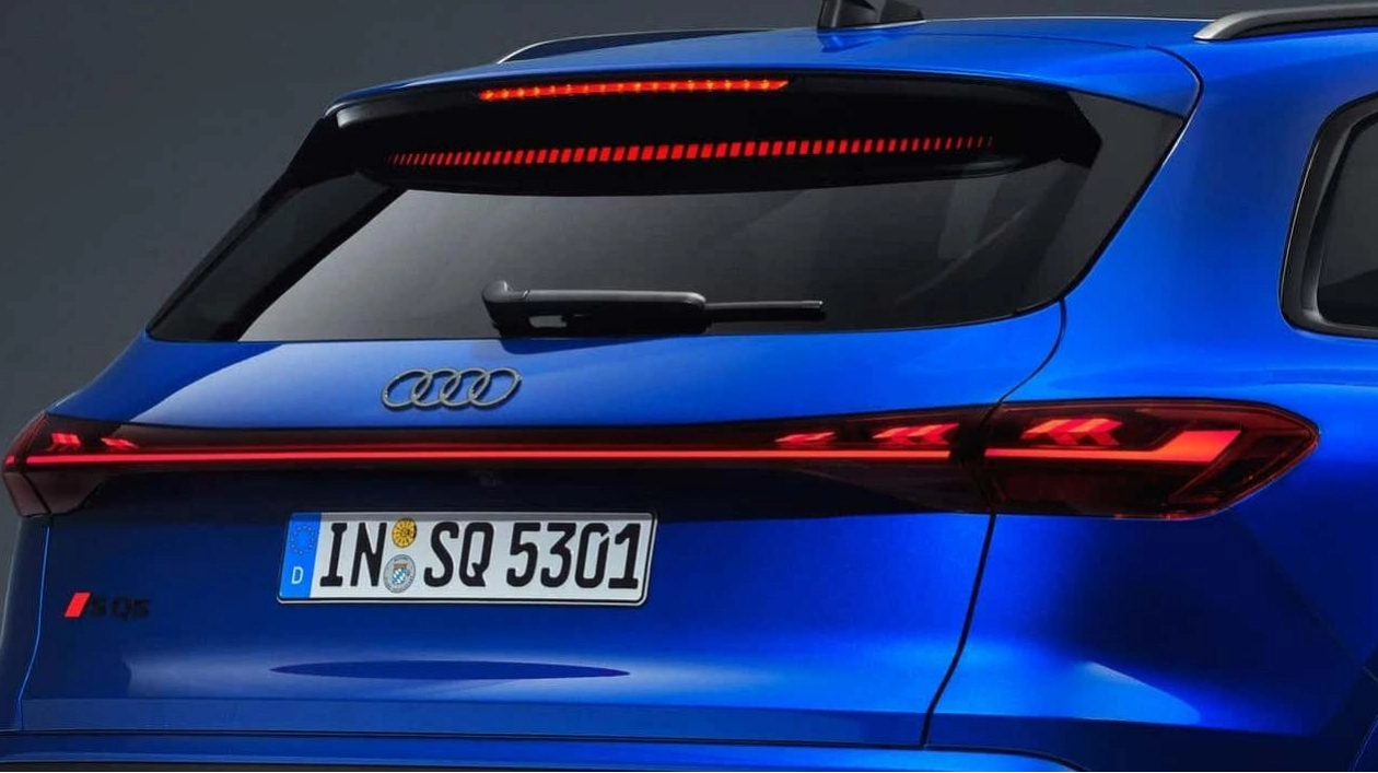 Audi Q5's Innovative Lighting Features and Design Evolution