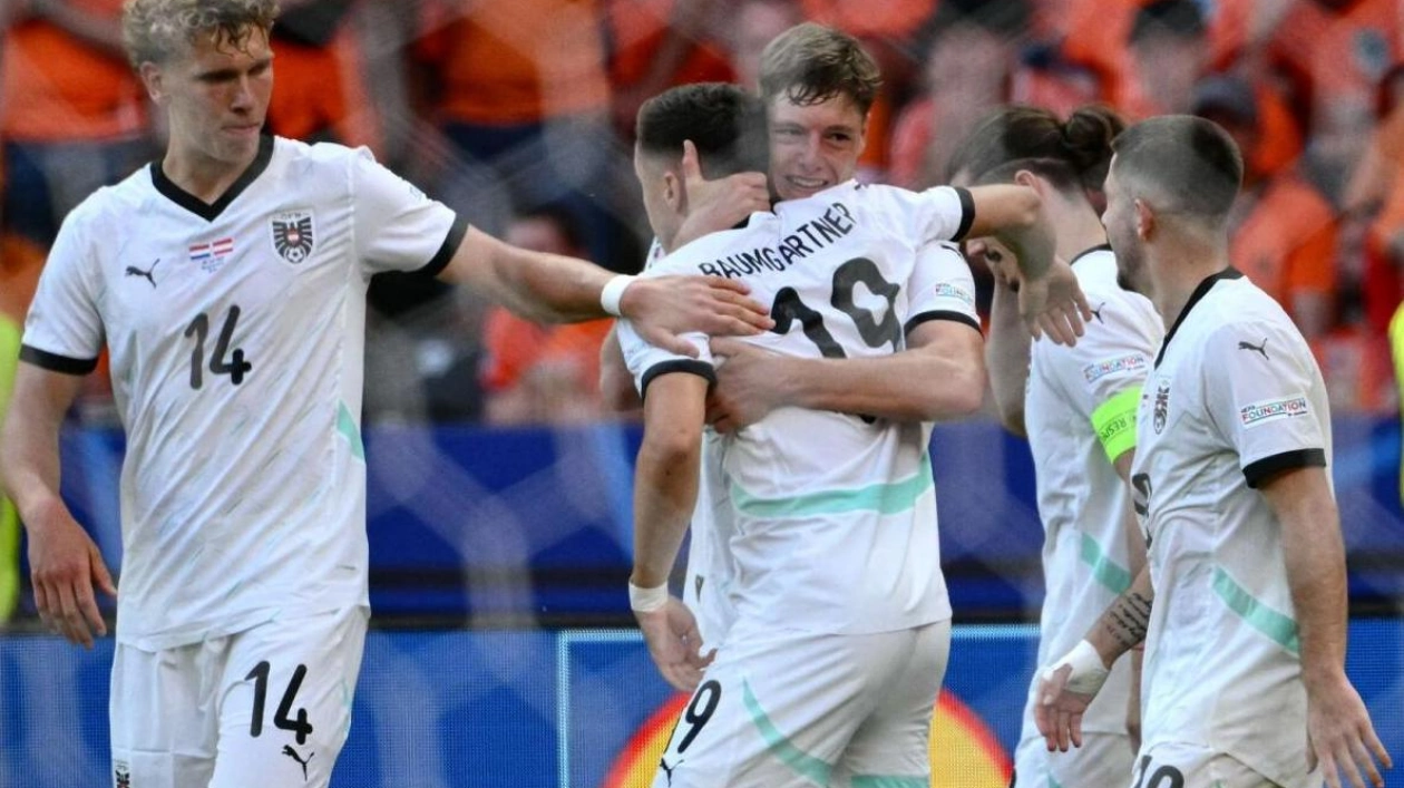 Austria Triumphs in Thriller, Advances to Euro Last-16