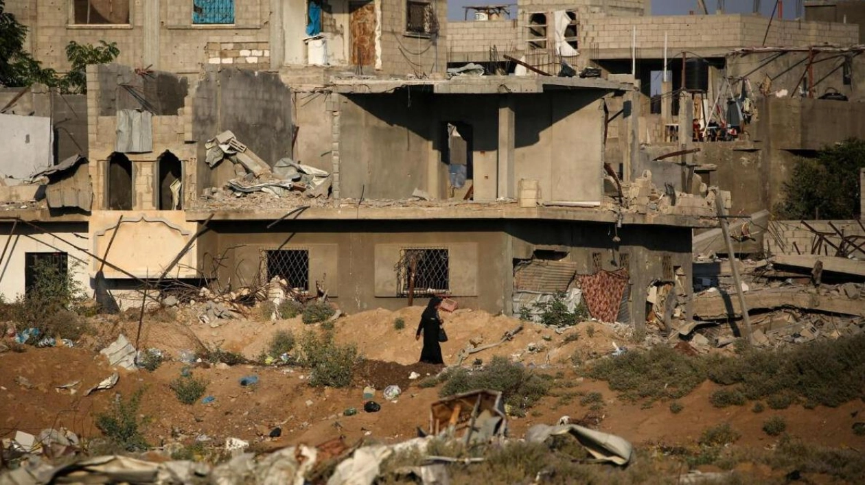 Gaza War's Toll: Daily Burials and Unending Grief