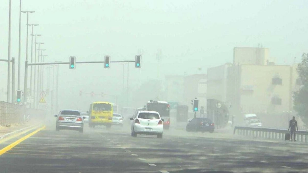 Dusty and Cloudy Weather Forecasted for Eastern and Southern Regions