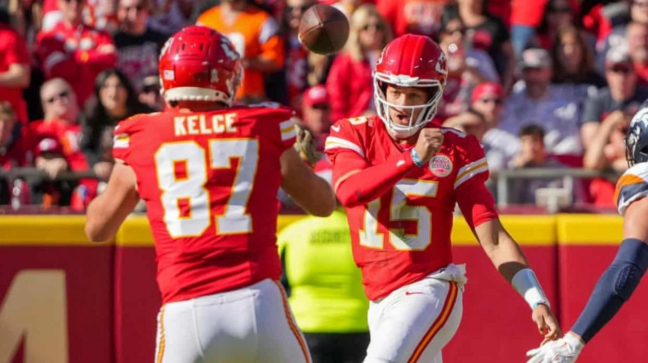 Burglaries Hit Homes of Chiefs' Mahomes and Kelce