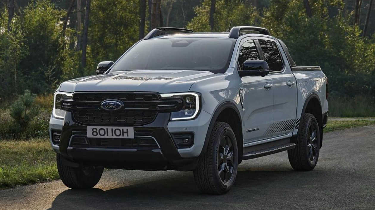 Ford Ranger PHEV: Новый гибридный пикап с мощной техникой