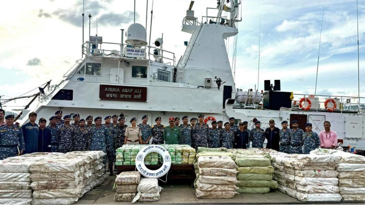 India Seizes 5.5 Tonnes of Methamphetamine from Myanmar Boat