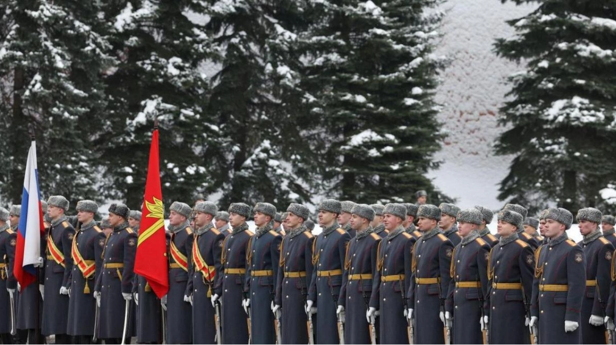 Russia Expands Army to 1.5 Million Soldiers Amid Border Tensions