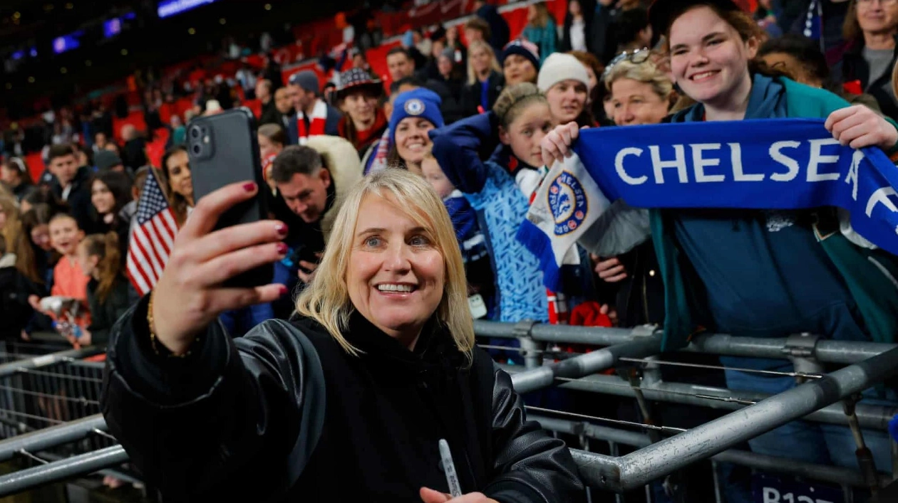 Emma Hayes: The Charismatic Coach Shaping Women's Football