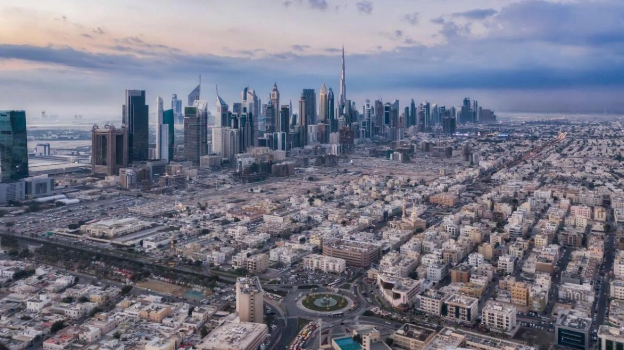 UAE Non-Oil Sector Growth Accelerates in October