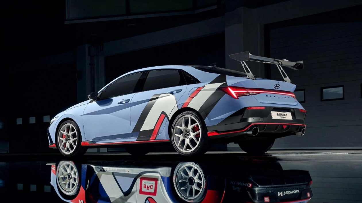 Hyundai Elantra N TCR Edition: Спортивная Версия Седьмого Поколения