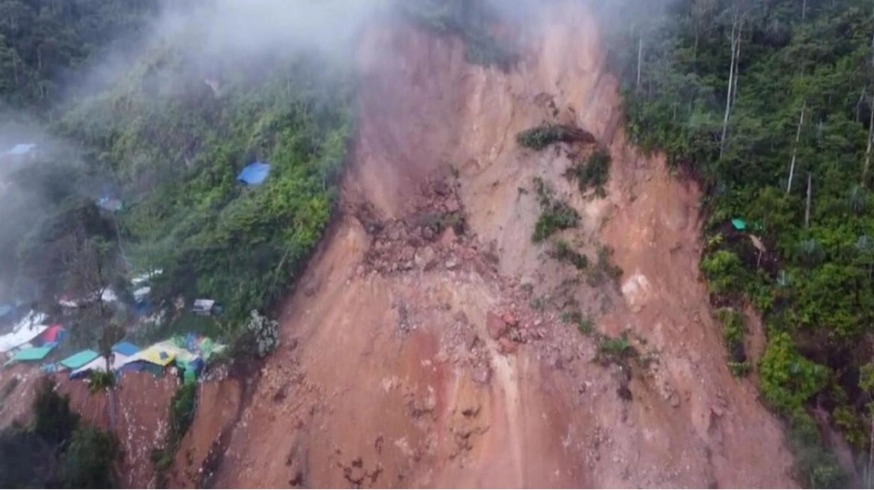 Survivor Recalls Landslide Tragedy in Indonesia's Illegal Gold Mine