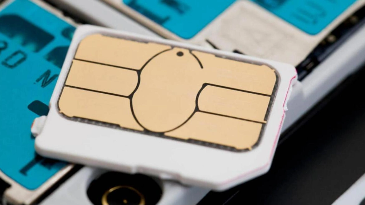 Abu Dhabi Court Orders Woman to Pay Dh118,600 for SIM Card Theft