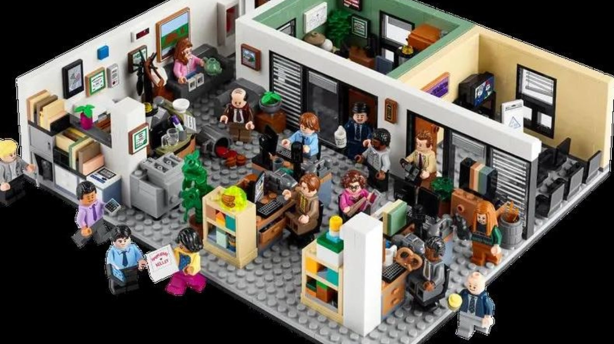 Grab the Lego Office Set at Walmart's Black Friday Deal