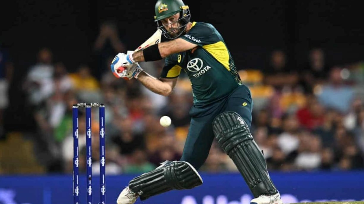 Maxwell and Bartlett Dominate as Australia Wins Shortened T20