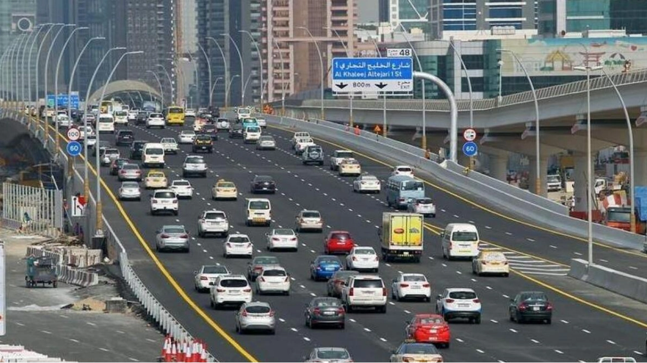 Dubai Police Warn Motorists of Accident in Business Bay