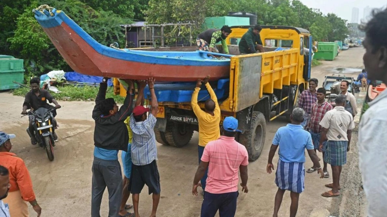 Cyclonic Storm Predicted to Hit Southern India