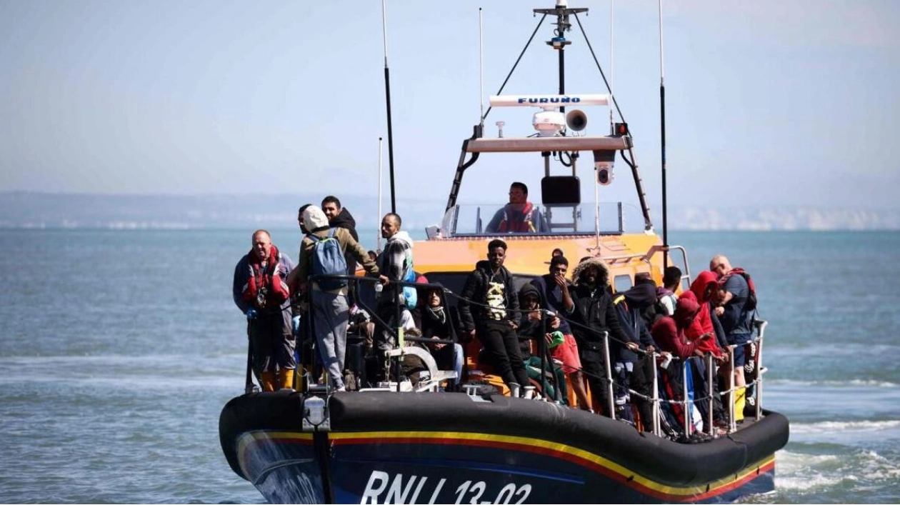 Record Number of Migrants Arrive in UK by Small Boats in 2024