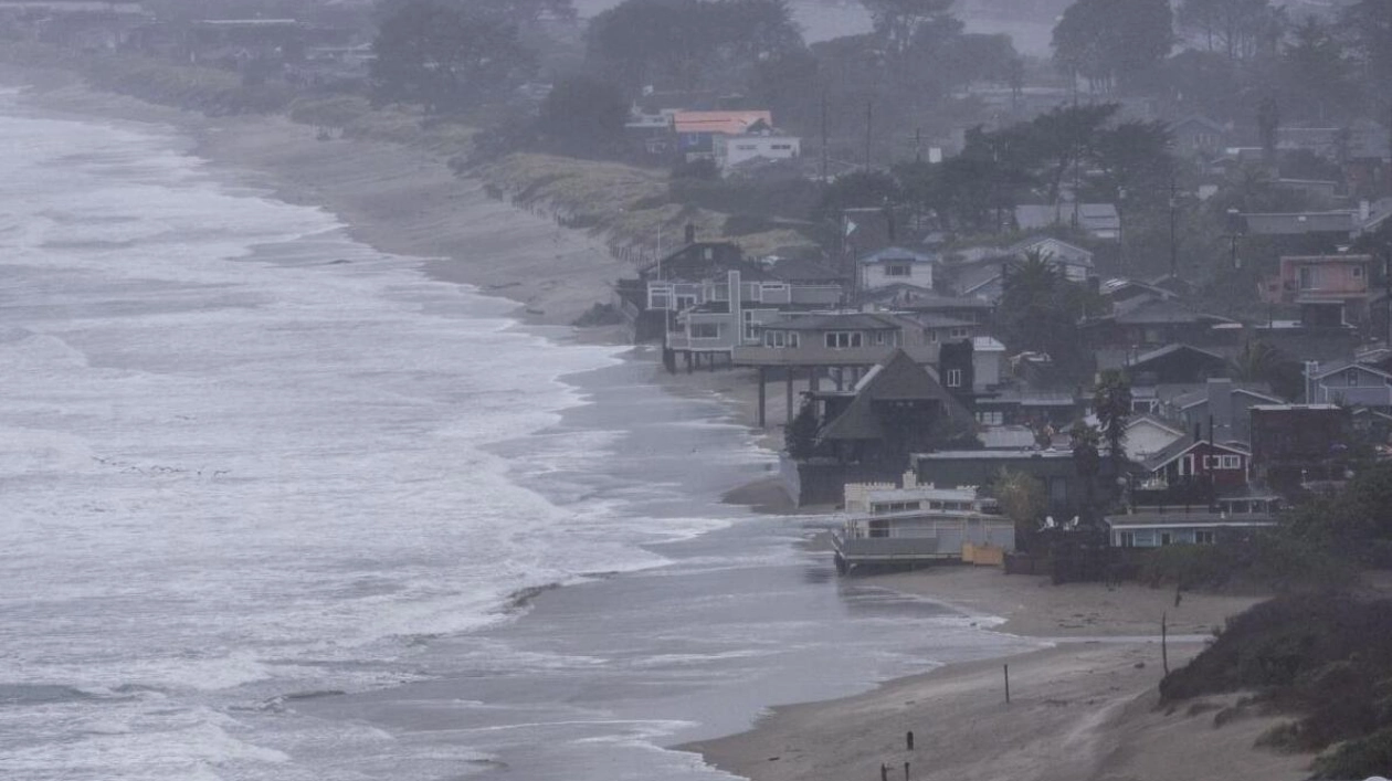 Tropical Storm Nadine Expected to Hit Belize City