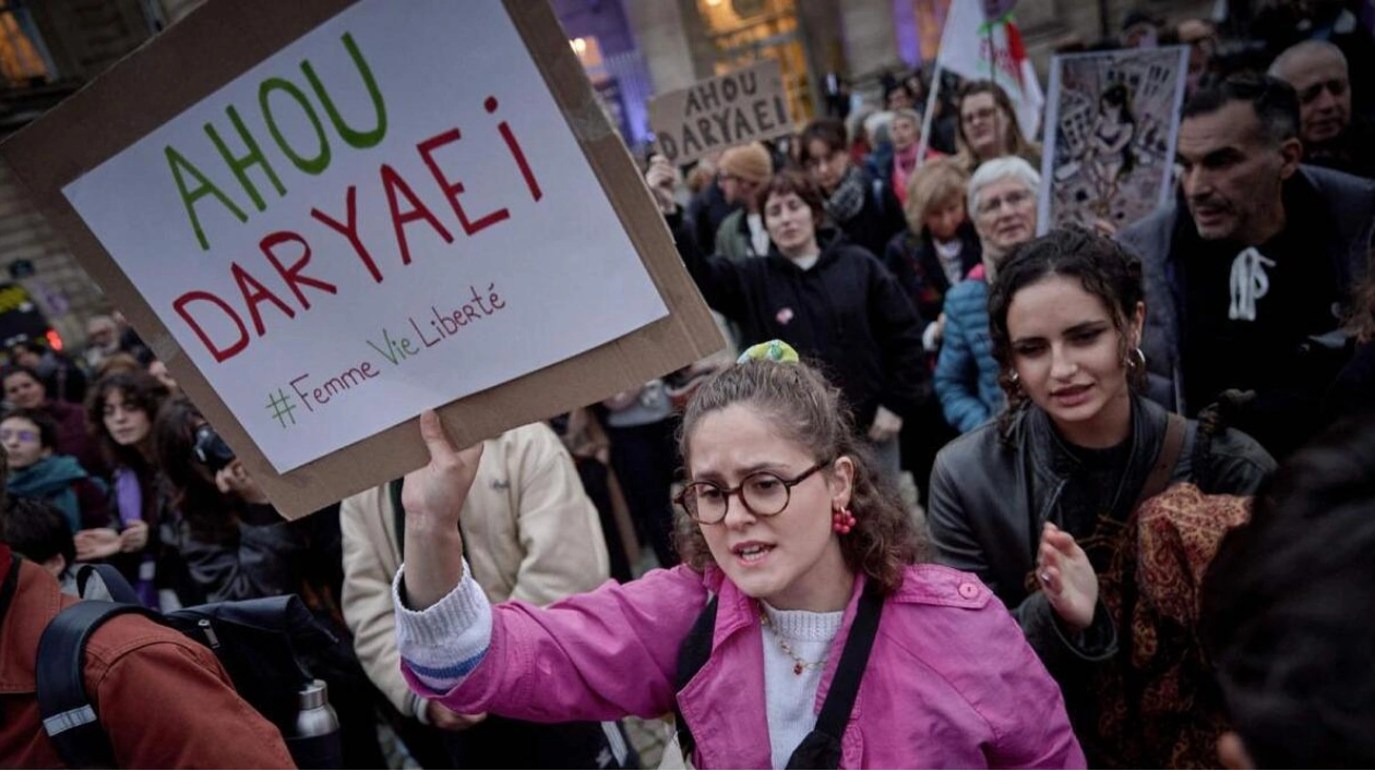 Protests in Paris for Iranian Student Arrested After Stripping