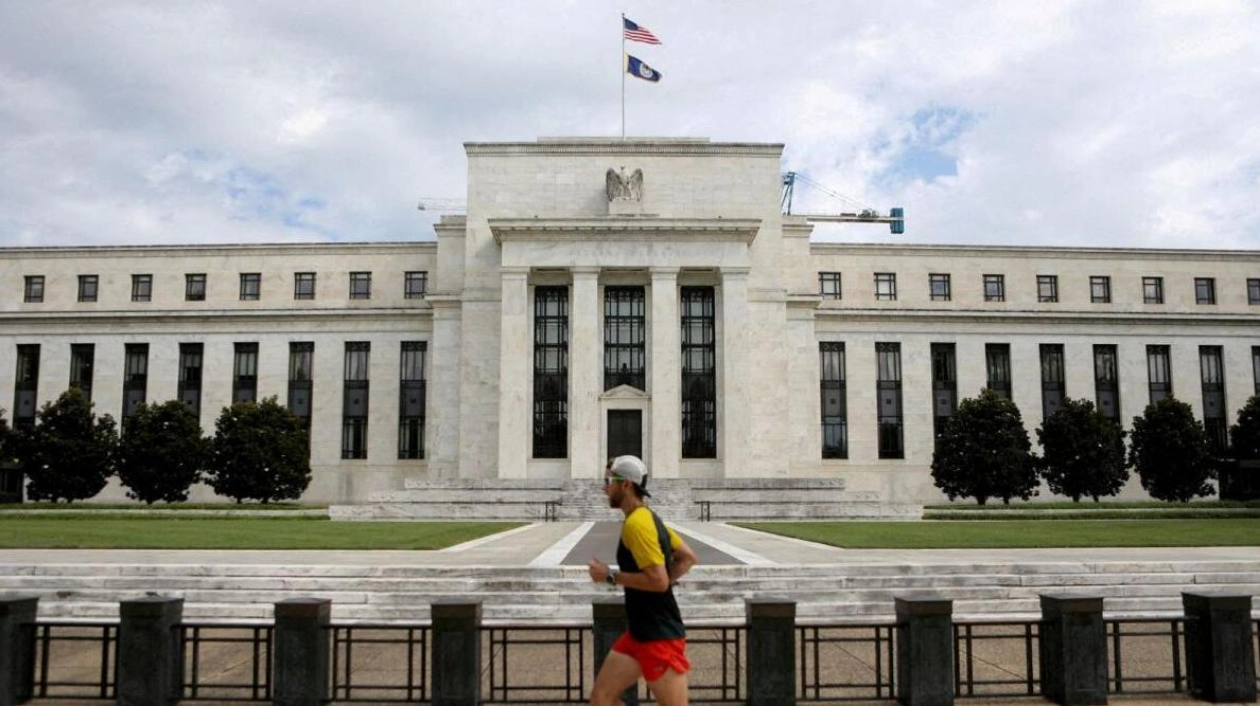 Fed Officials Consider Rate Cuts Amid Rising Unemployment Concerns