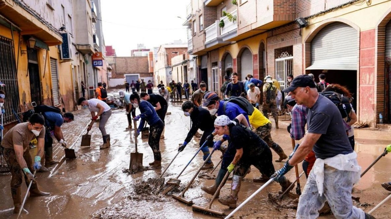 Spain Allocates €3.76B for Flood-Hit Valencia Region