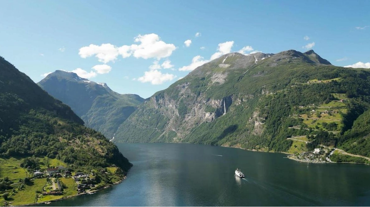 Norwegian Mountainside's Slow Descent into Sea Threatens Tsunami