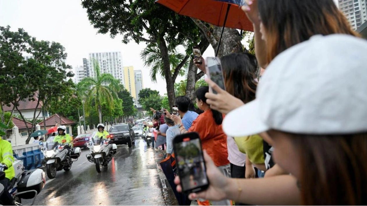 Pope Francis Concludes Papal Tour with Focus on Inter-Faith Dialogue in Singapore