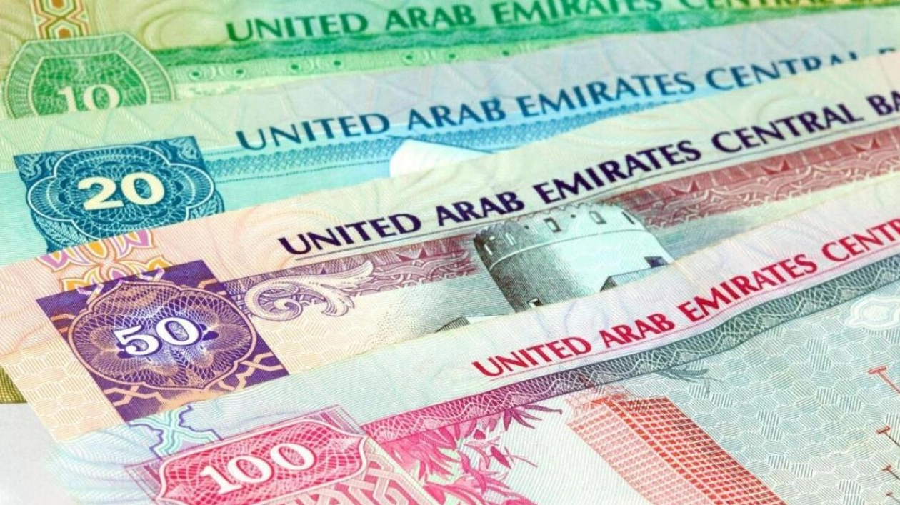 Rising Trend of Bonuses in UAE Companies: Attracting and Retaining Talent