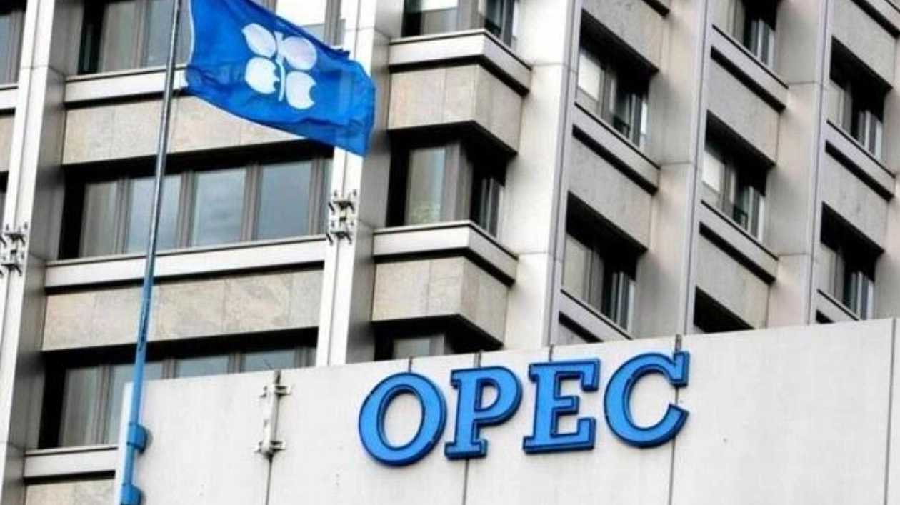 OPEC Cuts Global Oil Demand Growth Forecast for 2024