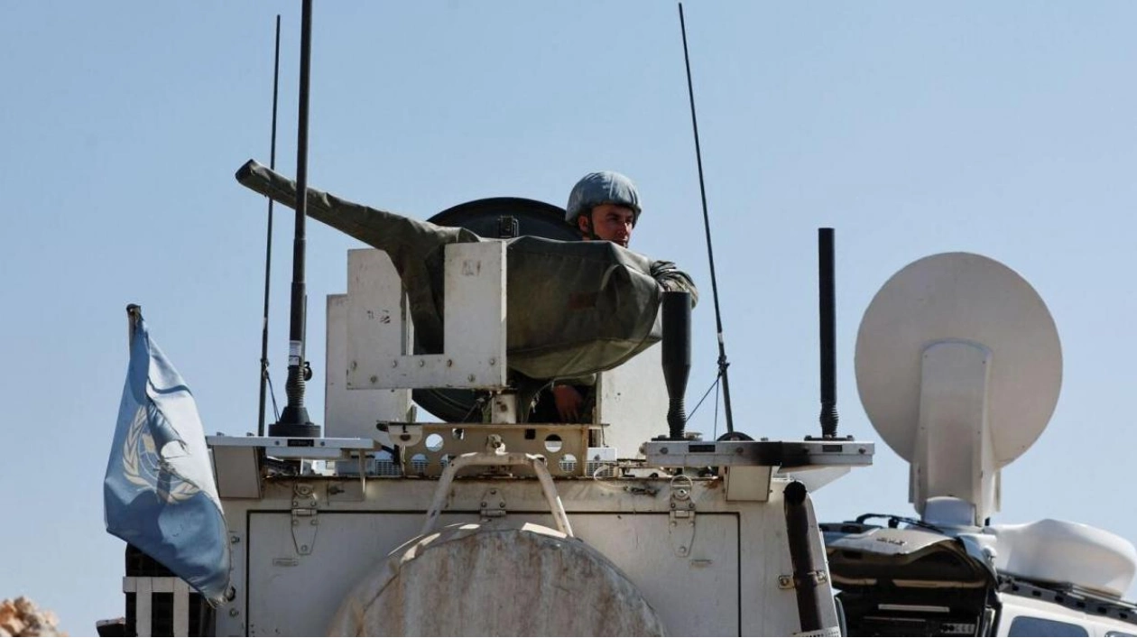 Israeli Forces Withdraw from South Lebanon