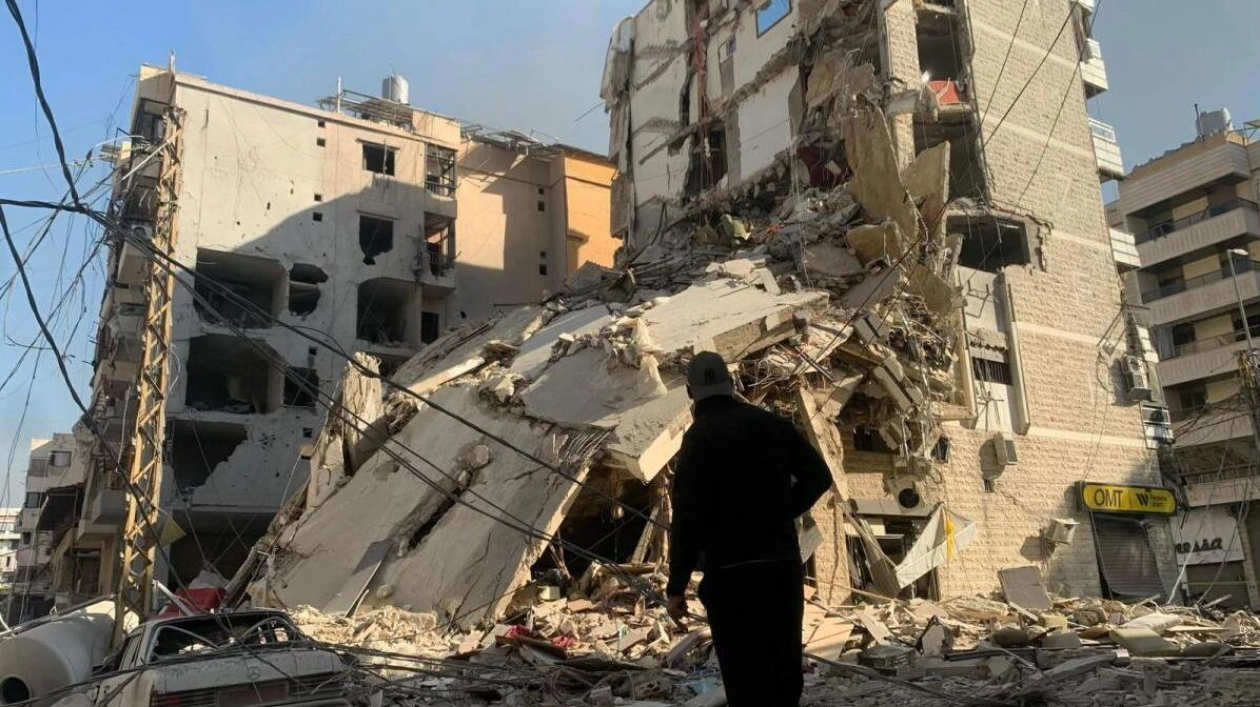 Israeli Airstrikes Cause Widespread Damage in Beirut Suburb