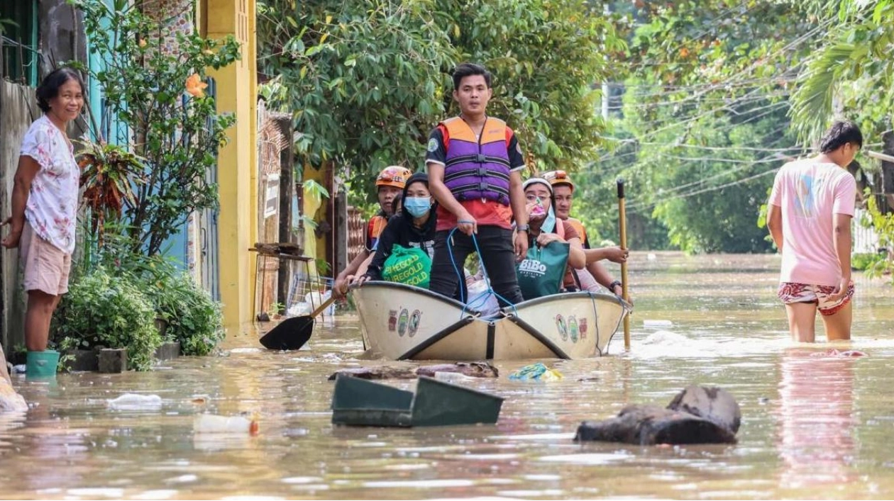 Philippines Braces for Super Typhoon Usagi