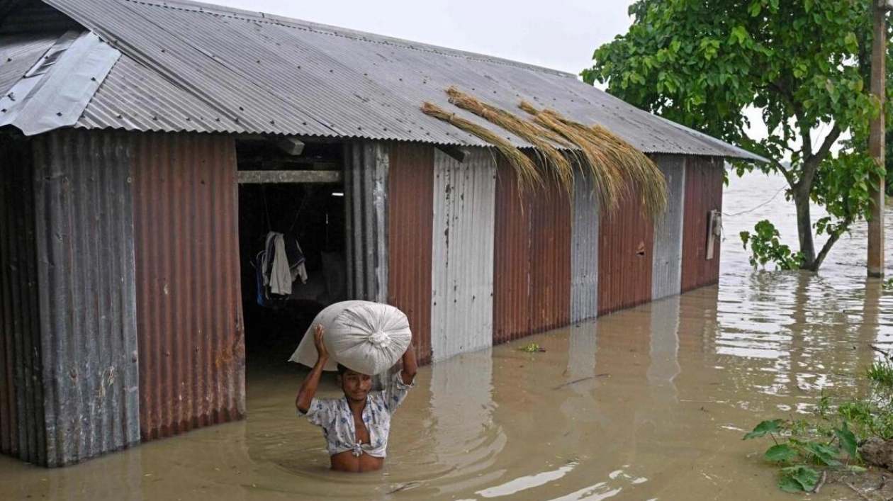 Heavy Rains Trigger Floods and Landslides in Northern India