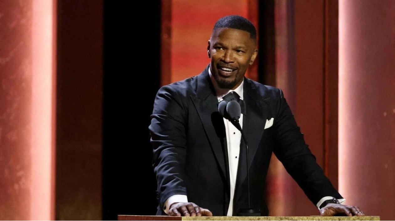 Jamie Foxx Opens Up About Health Crisis